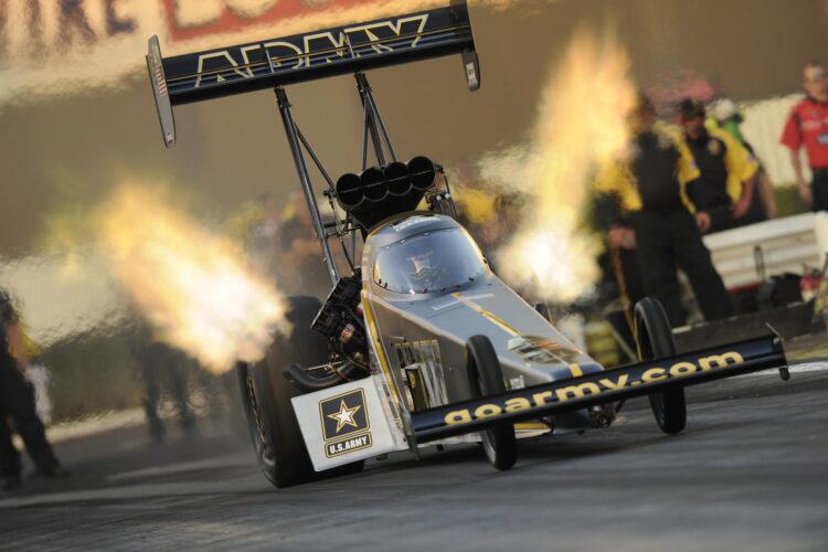 Schumacher, Hight, Butner Lead NHRA Winternationals Qualifying