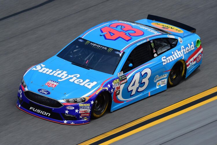 Smithfield Foods Joins Stewart-Haas For 2018