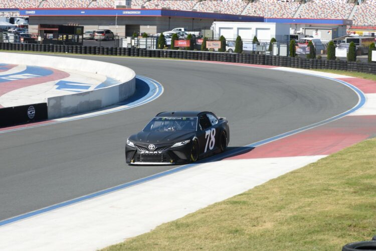 Drivers Tackle Charlotte’s New “Roval” Course