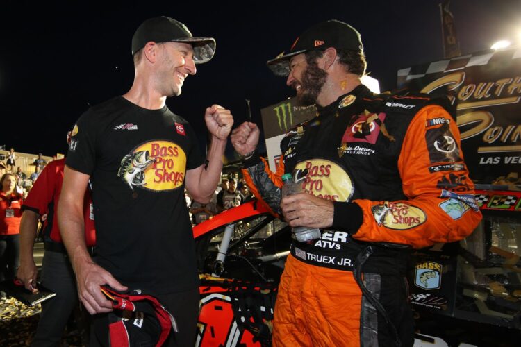 NASCAR: Cole Pearn to reunite with Martin Truex Jr. as fill-in engineer at Sonoma