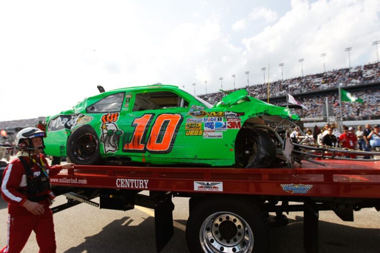 Danica To Unveil GoDaddy Daytona 500 Car Next Week