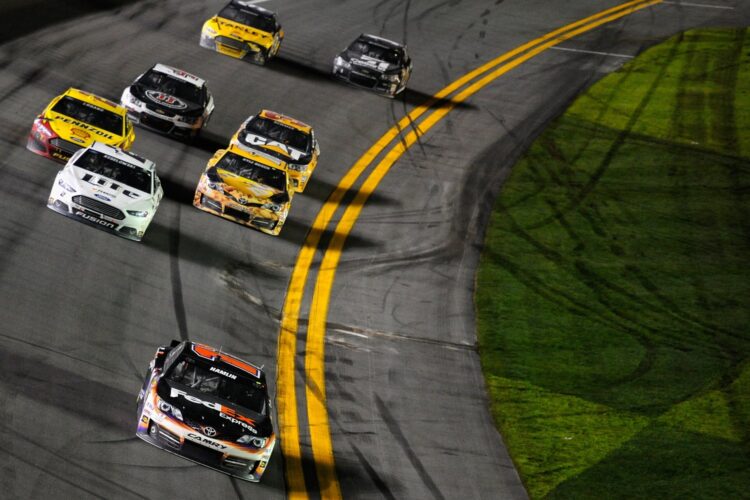 Hamlin wins wreck filled Sprint Unlimited