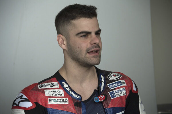 Romano Fenati loses Moto2 ride following Stefan Manzi incident (Update)