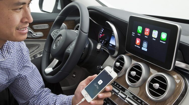 Video: Apple CarPlay debuts with Ferrari, Mercedes-Benz and Volvo (Update)