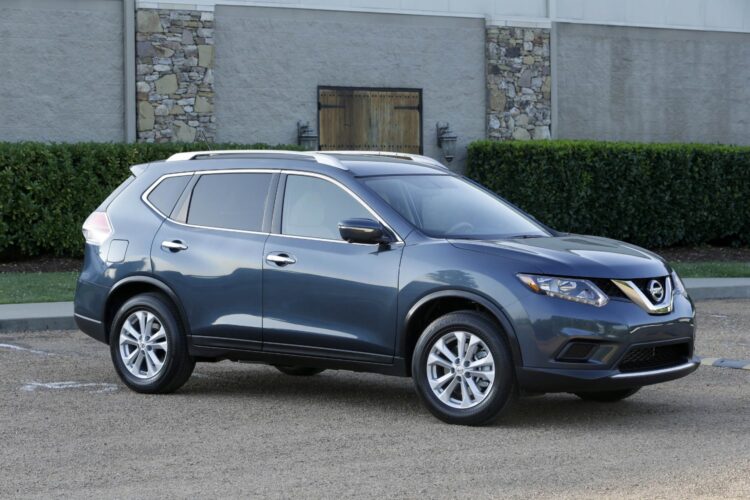 We drive the Nissan Rogue SL AWD