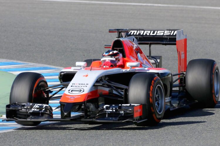 Marussia MR03 Uncovered