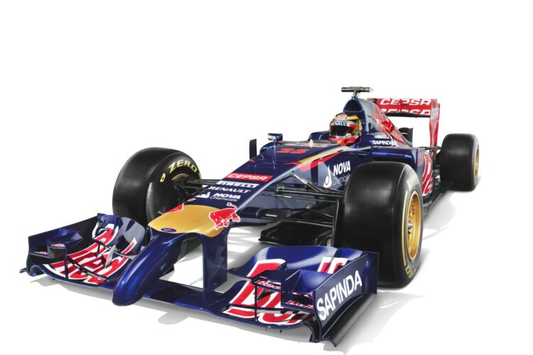 Toro Rosso unveils new car in Jerez