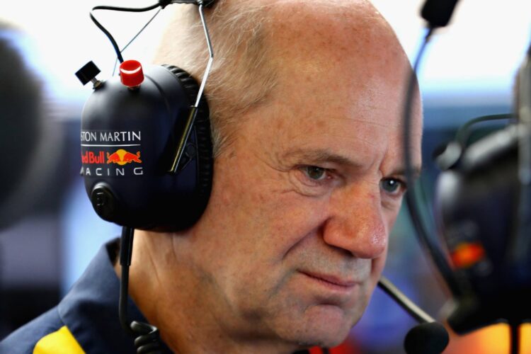 Newey now denying Renault switch rumors (Update)