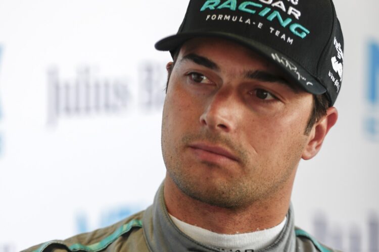 Lynn replaces Piquet Jr. at Jaguar Formula E team